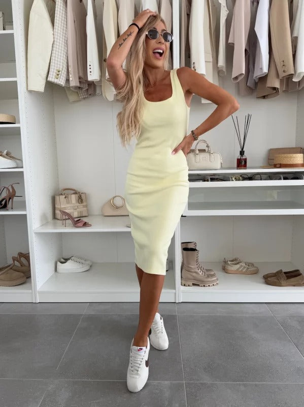 DALILA - ZESTAW SUKIENKI I BLUZY .